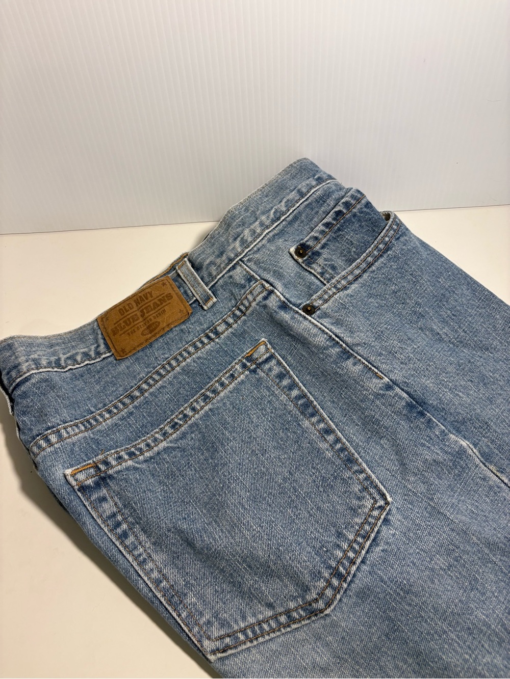 Old Navy Men’s Relaxed Fit Jeans